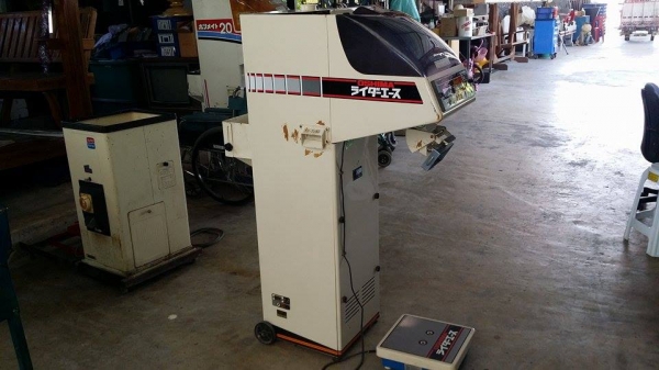 เครื่องชั่งพร้อมคัดแยกเมล็ด  OSHIMA รุ่น AR105-3  เก่าญี่ปุ่น สภาพสวย เครื่องพร้อมใช้งาน ทำให้การชั่งเป็นไปอย่างสะดวกและได้มาตรฐาน