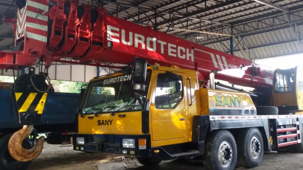 รถเครนระยอง รถเฮี๊ยบระยอง