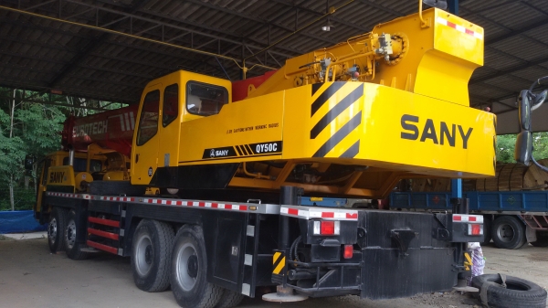 รถเครนระยอง รถเฮี๊ยบระยอง