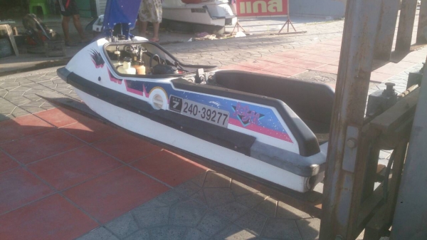 คาวาเรือยืน 650 เก่าญี่ปุ่น 38,000 บาท