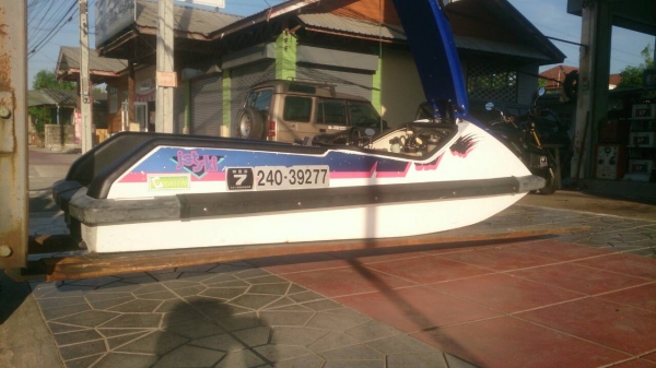 คาวาเรือยืน 650 เก่าญี่ปุ่น 38,000 บาท