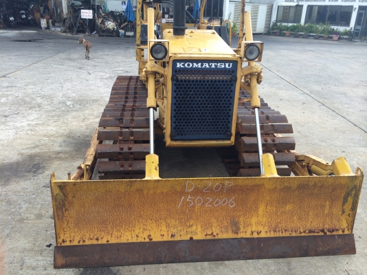 KOMATSU D20P-6 มีวินช์ลากของ KOMATSU D20P-6 มีวินช์ลากของ
