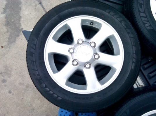 ล้อดีแม็กขอบ16พร้อมยางดอกลึกๆ5500