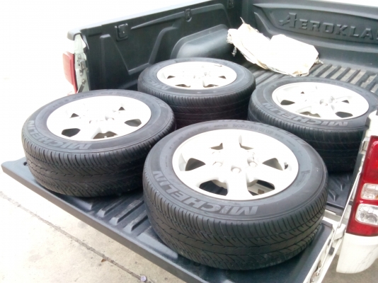 ล้อดีแม็กขอบ16พร้อมยางดอกลึกๆ5500