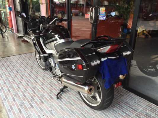 ธารนนทบุรี// ขาย yamaha fjr1300 ปี2008 ตัวฉลอง 50 ปี  ราคา 249.000 บาท เอกสารอินวอยท์ - สรรพสามิต