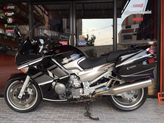 ธารนนทบุรี// ขาย yamaha fjr1300 ปี2008 ตัวฉลอง 50 ปี  ราคา 249.000 บาท เอกสารอินวอยท์ - สรรพสามิต
