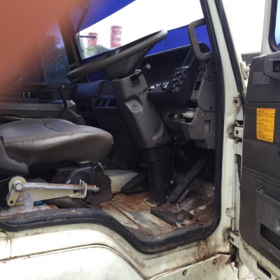 6 ล้อ 7 คัน ขายเหมารถใช้ในโรงงานคอนกรีตอัดแรงไม่มีเล่ม เจ้าของขายซากตามสภาพเท่านั้น