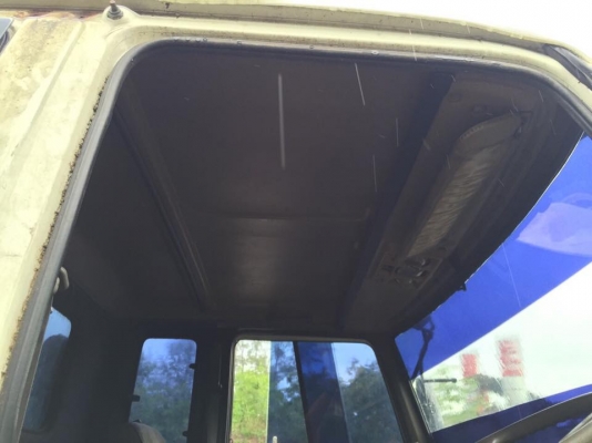 6 ล้อ 7 คัน ขายเหมารถใช้ในโรงงานคอนกรีตอัดแรงไม่มีเล่ม เจ้าของขายซากตามสภาพเท่านั้น