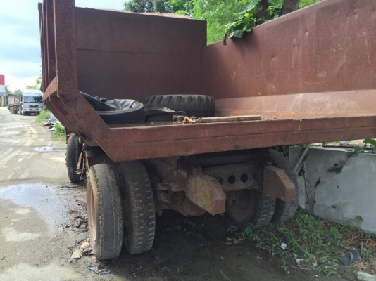 6 ล้อ 7 คัน ขายเหมารถใช้ในโรงงานคอนกรีตอัดแรงไม่มีเล่ม เจ้าของขายซากตามสภาพเท่านั้น