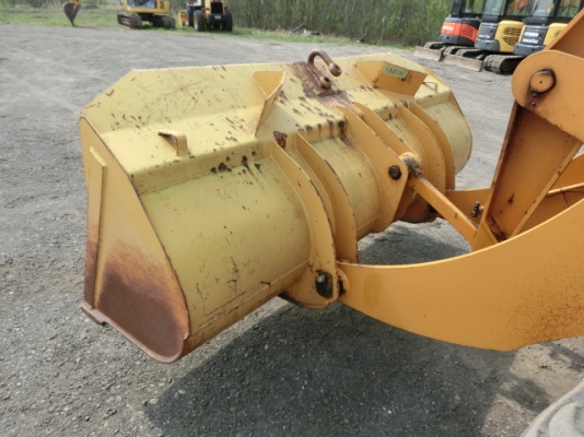 ขาย รถตัก KOMATSU 510 กรองเดี่ยว ซีเรียลสูง 16,914 นำเข้าจากญี่ปุ่น 090-986-2521 อ๊อบ ขาย รถตัก KOMATSU 510 กรองเดี่ยว ซีเรียลสูง 16,914 นำเข้าจากญี่ปุ่น 090-986-2521 อ๊อบ