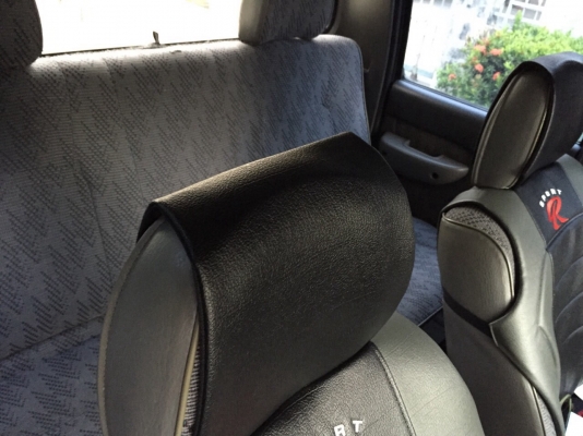 ขาย FORD. 4. ประตู ปี. 2001  ไม่มีชนหนัก