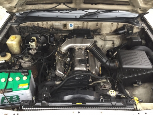 ขาย FORD. 4. ประตู ปี. 2001  ไม่มีชนหนัก