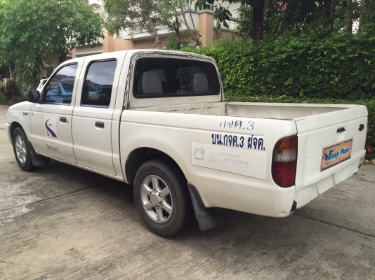 ขาย FORD. 4. ประตู ปี. 2001  ไม่มีชนหนัก