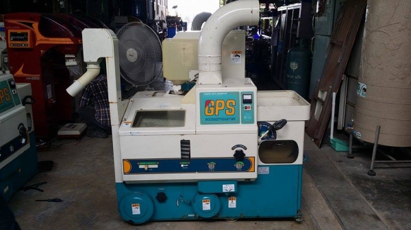 เครื่องสีข้าวกล้องเก่าญี่ปุ่น  SATAKE  รุ่น GPS 350BX สภาพสวย เครื่องพร้อมใช้งาน  ไม่เคยใช้งานในไทย