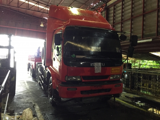 ขายหัวลากIsuzu Deca320 แรง Ngv 6ถัง สนใจติดต่อ0968858213 โก้