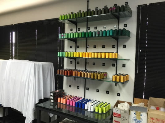 จักรปัก tajima tmeg 615 / เครื่องอัดลาย tajima / พร้อมด้ายปัก หลายพันหลอด