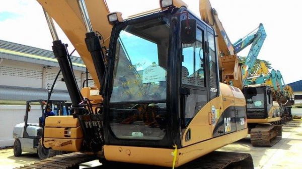 เครื่องปั่นไฟ DENYO DCA90ESH # 3813130 มือสองญี่ปุ่น