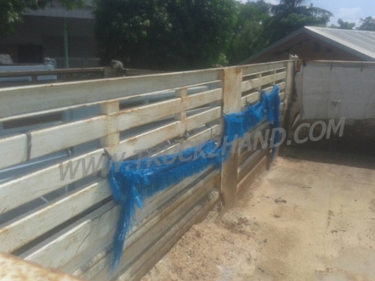 รถบรรทุก 10 ล้อดั้มพ์ MITSUBISHI FUSO FN527