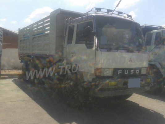 รถบรรทุก 10 ล้อดั้มพ์ MITSUBISHI FUSO FN527