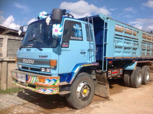 ขายรถบรรทุกสิบล้อดัมพ์ ISUZU FXZ13NFY เครื่อง 6HK1 turbo inter 270 แรง 2 เพลา เกียร์ฟูลเลอร์ กระบะดัมพ์เหล็ก มีระบบลากพ่วง ทะเบียนพร้อม