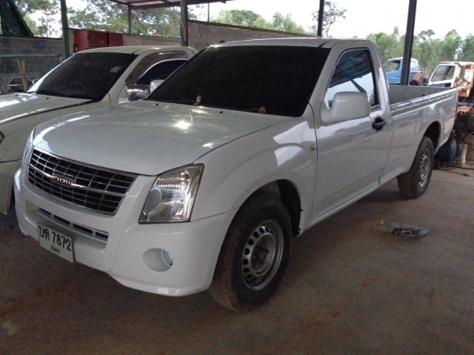 ISUZU Dmax ปี 49 เครื่อง 2.5 -Itech หัวบาง ยางดี คัสชีสวย เอกสารพร้อมโอน