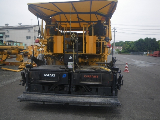 DEMAG DF130P ปี1996 5091ชม. ปูกว้าง8เมตร เครื่อง Deutz BF6L913CT หากรอของได้ 30-45 วัน ติดต่อคุยกันครับ DEMAG DF130P ปี1996 5091ชม. ปูกว้าง8เมตร เครื่อง Deutz BF6L913CT หากรอของได้ 30-45 วัน ติดต่อคุยกันครับ