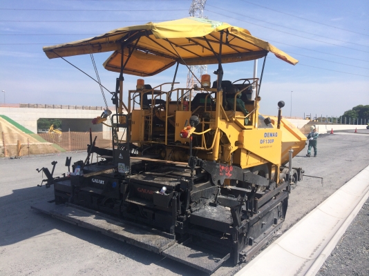 DEMAG DF130P ปี1996 5091ชม. ปูกว้าง8เมตร เครื่อง Deutz BF6L913CT หากรอของได้ 30-45 วัน ติดต่อคุยกันครับ DEMAG DF130P ปี1996 5091ชม. ปูกว้าง8เมตร เครื่อง Deutz BF6L913CT หากรอของได้ 30-45 วัน ติดต่อคุยกันครับ