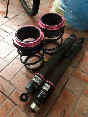 ขายโช๊ค Greddy PS Compact ใส่ toyota BB ราคา 6000 บาท