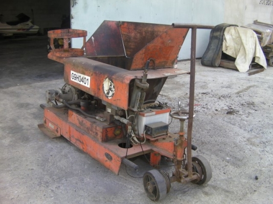 เครื่องปูนยางสำหรับทำลูกระนาดเครื่องเบนซินสตาร์กุญแจ ราคา35,000บาท ป้อนยางอัตโนมัติ ประหยัดแรงงาน