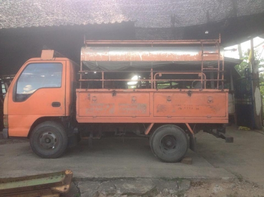 ขายรถบรรทุก 6 ล้อเล็ก