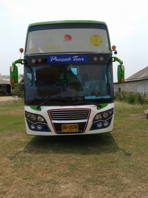 ขายรถบัสปรับอากาศ 6 ล้อ ชั้นเดียว 40 ที่นั่ง