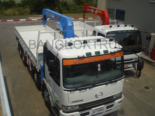 ขายรถบรรทุกติดเครน 12 ล้อ ขนาด 360 แรงม้า ติดเครน 5 ตัน 086-8053515