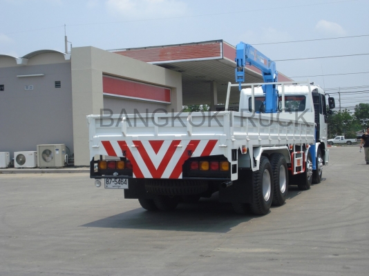 ขายรถบรรทุกติดเครน 12 ล้อ ขนาด 360 แรงม้า ติดเครน 5 ตัน 086-8053515