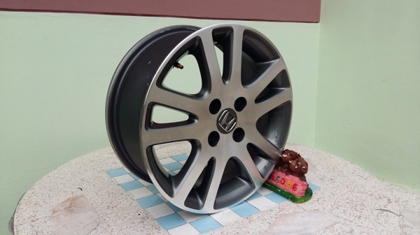 ขายล้อแม็ก civic dimension 15"×6" สนใจติดต่อเล็กคลองสามครับ 081-3747940 ขายล้อแม็ก civic dimension 15"×6" สนใจติดต่อเล็กคลองสามครับ 081-3747940