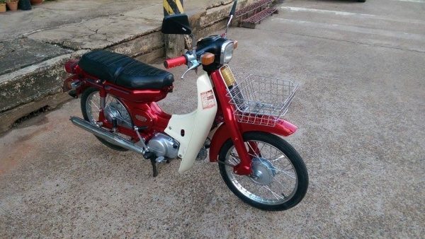 ขายคับ YAMAHA MATE Y80 เดิมๆทั้งคัน สีใหม่ ระบบไฟออกทุกจุด เครื่องฟิตมาก เก็บงานมาใหม่หมดคับ เอกสารออกใบซื้อขายคับ สวยๆคับ ราคา 8000 บาท ส่งได้ทั่วไทยคับ สนใจติดต่อ 081-0578282 FACEBOOK POP BIGBIKE SAKONNAKHON ไอดีไลน์ POPBIGBIKESAKON คับ สนใจรถสวย ถูก ดี