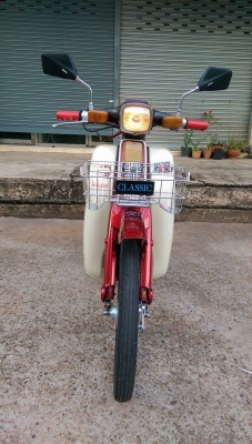 ขายคับ YAMAHA MATE Y80 เดิมๆทั้งคัน สีใหม่ ระบบไฟออกทุกจุด เครื่องฟิตมาก เก็บงานมาใหม่หมดคับ เอกสารออกใบซื้อขายคับ สวยๆคับ ราคา 8000 บาท ส่งได้ทั่วไทยคับ สนใจติดต่อ 081-0578282 FACEBOOK POP BIGBIKE SAKONNAKHON ไอดีไลน์ POPBIGBIKESAKON คับ สนใจรถสวย ถูก ดี