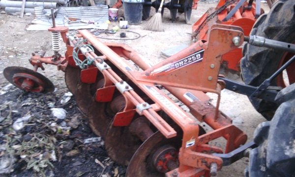 ขายรถไถคูโบต้า 36 แรง พร้อมอุปกรณ์ 2 อย่าง ใบดัน หาง 5