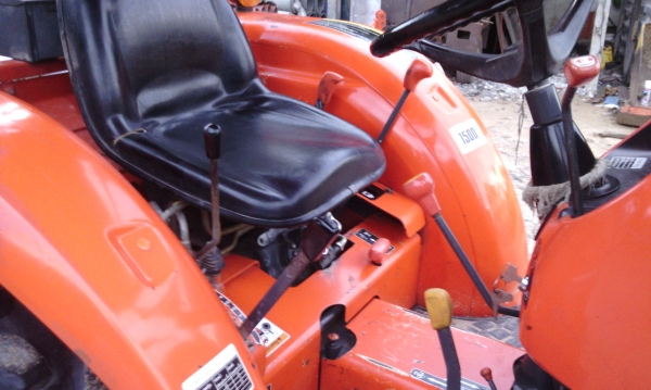 ขายรถไถคูโบต้า 36 แรง พร้อมอุปกรณ์ 2 อย่าง ใบดัน หาง 5