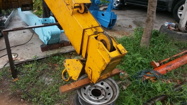 ขายเครน4ตัน อุปกรณ์ครบครับ 2ชัก 3ปลอก ใช้งานได้เลยครับไม่ต้องซื้ออะไรเพิ่ม เพิ่งยกลงขาย 95000 บาทเท่านั้น