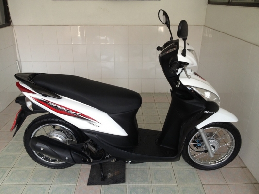 Spacy-i รถบ้าน ใช้น้อย สภาพเดิม ปี56 (ของแถม 4 รายการ)