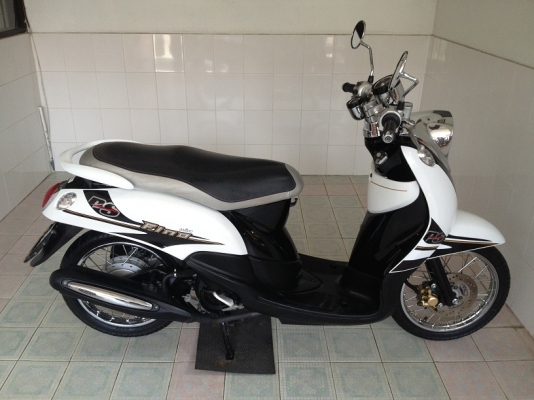 Fino รถบ้าน ใช้น้อย สภาพเดิม ปี56 (ของแถม 4 รายการ)