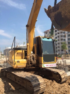 ขายรถแบคโฮ KOMATSU PC 130-8