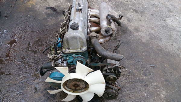 ขายเครื่องยนต์ดีเซลนิสสัน 2800 พร้อมเกียร์