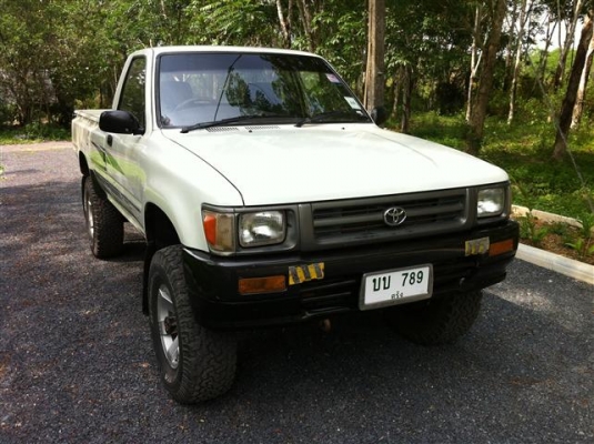 ขาย TOYOTA LN106