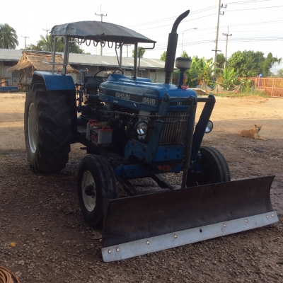 รถไถ. ฟอร์ด 6600