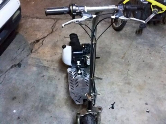 สกุตเตอร์ยืนสภาพสวย