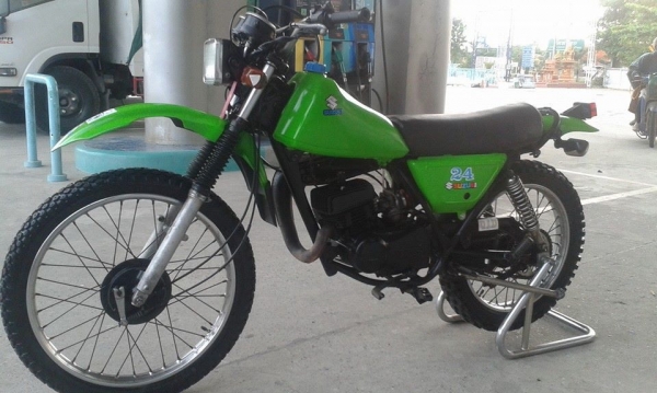 suzuki ts125