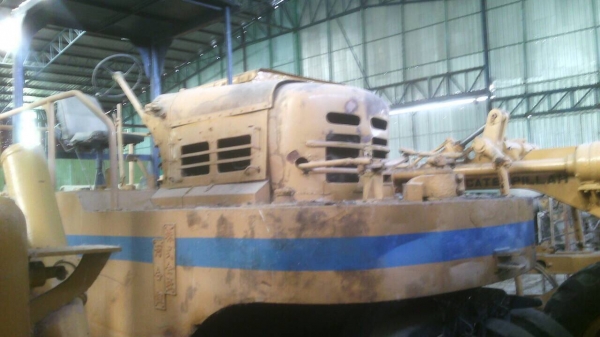 รถบดล้อยาง11ล้อ..เล่มทะเบียนพร้อม รถสภาพดีพร้อมใช้..