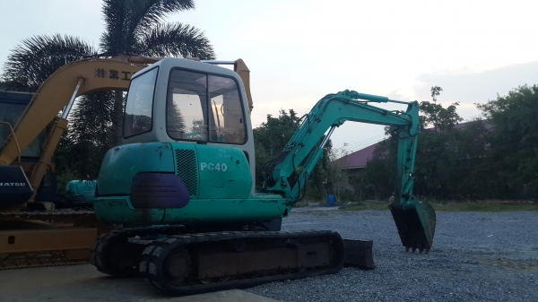 PC 40-7 เก่านอกสวย PC 40-7 เก่านอกสวย