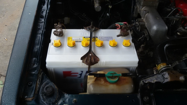 อยากรวย เราช่วยท่านได้  ใช้กะบะตอยเดียว NISSAN BIG M 2500cc เครื่องฝาแดง จอมอึดทน รถเครื่องดีมากๆ ช่วงล่างดี แคสซีสวย แอร์เย็น  รถพร้อมใช้